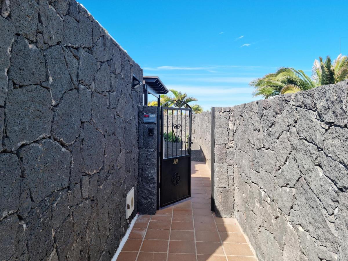Villa Ana Playa Blanca  Buitenkant foto